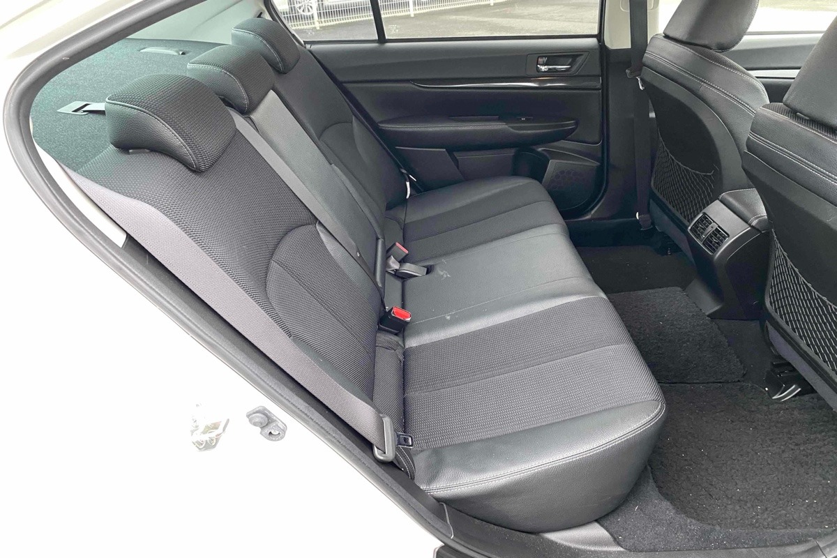 2012 Subaru Legacy  Carousel 1
