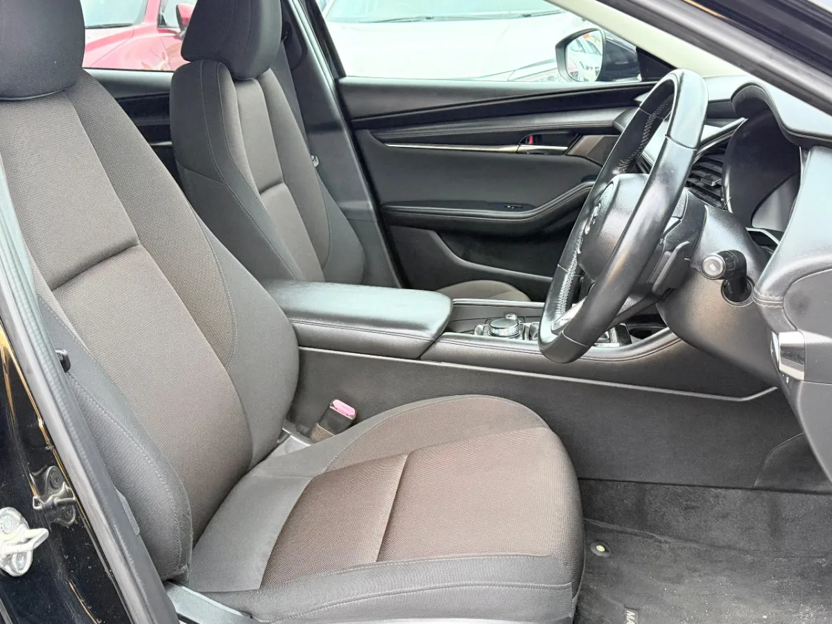2020 Mazda 3 20S PROACTIVE Sedan Carousel 6