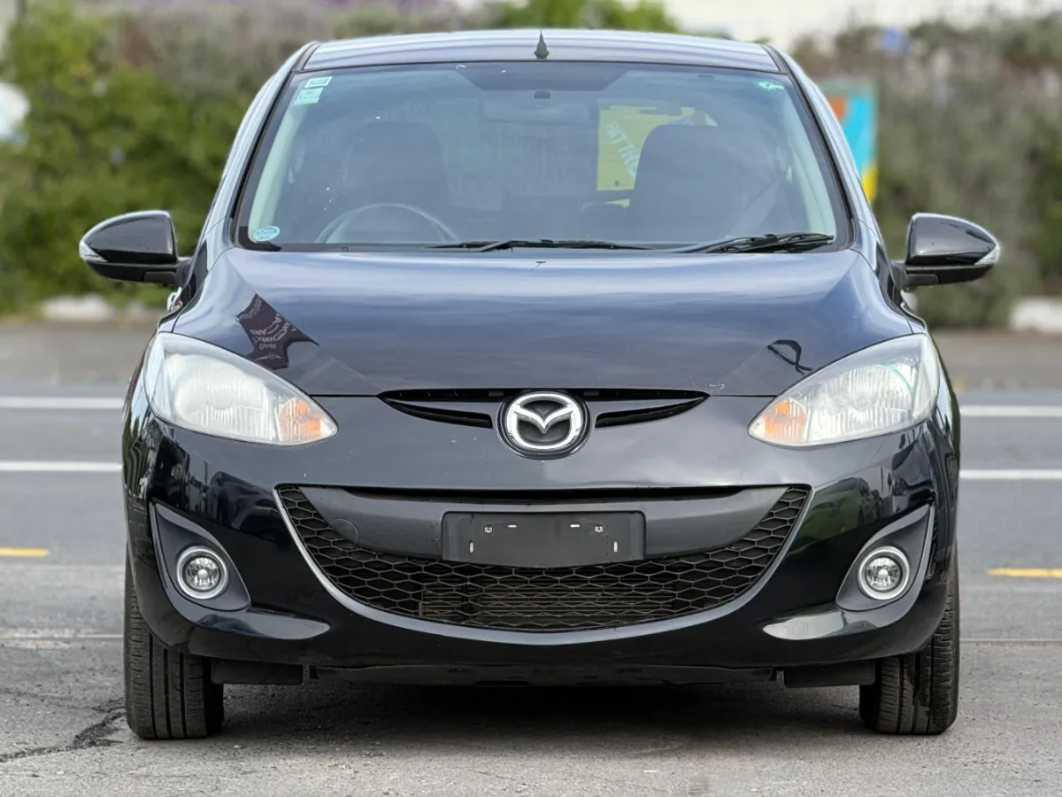 2014 Mazda Demio 13S SKYACTIVE Carousel 1