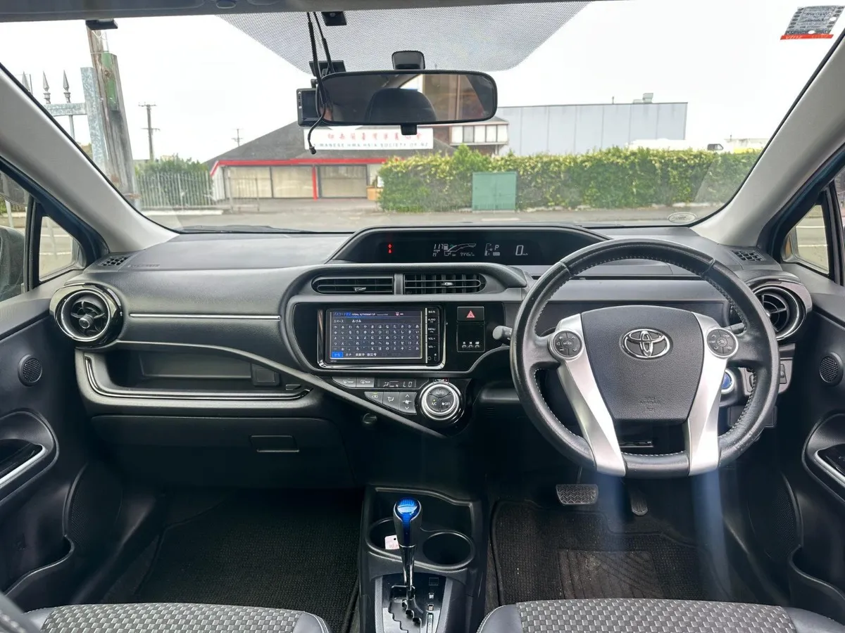 2017 Toyota Aqua X Urban Carousel 5