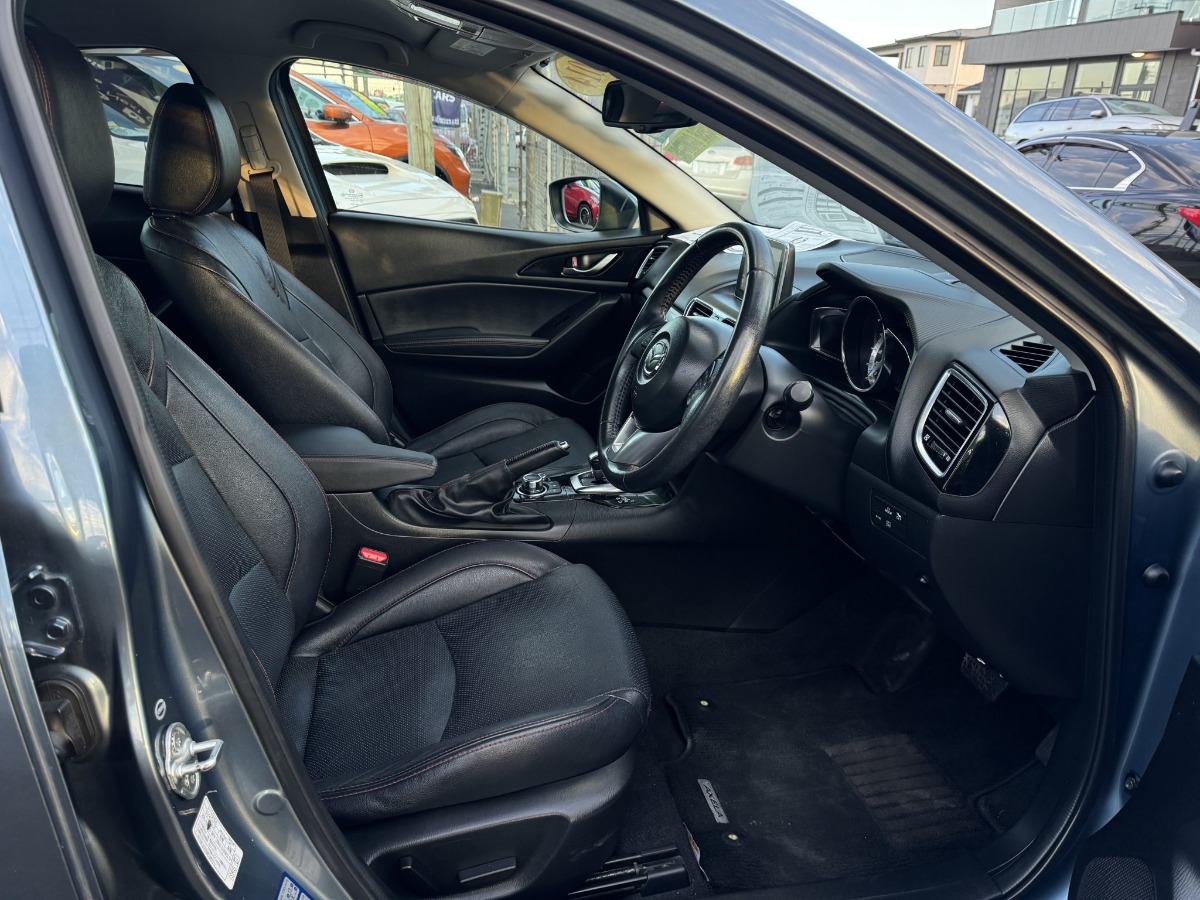 2014 Mazda Axela HYBRID S L *LEATHER PKG* Carousel 7