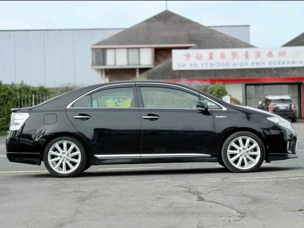 2013 Toyota Sai Hybrid G TOURING SELECTION Carousel 2