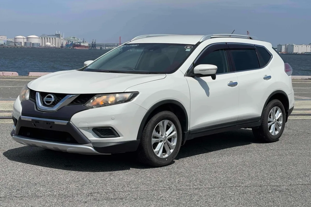 2017 Nissan X-Trail 20X 4WD *Emergency Brake PKG* Carousel 2