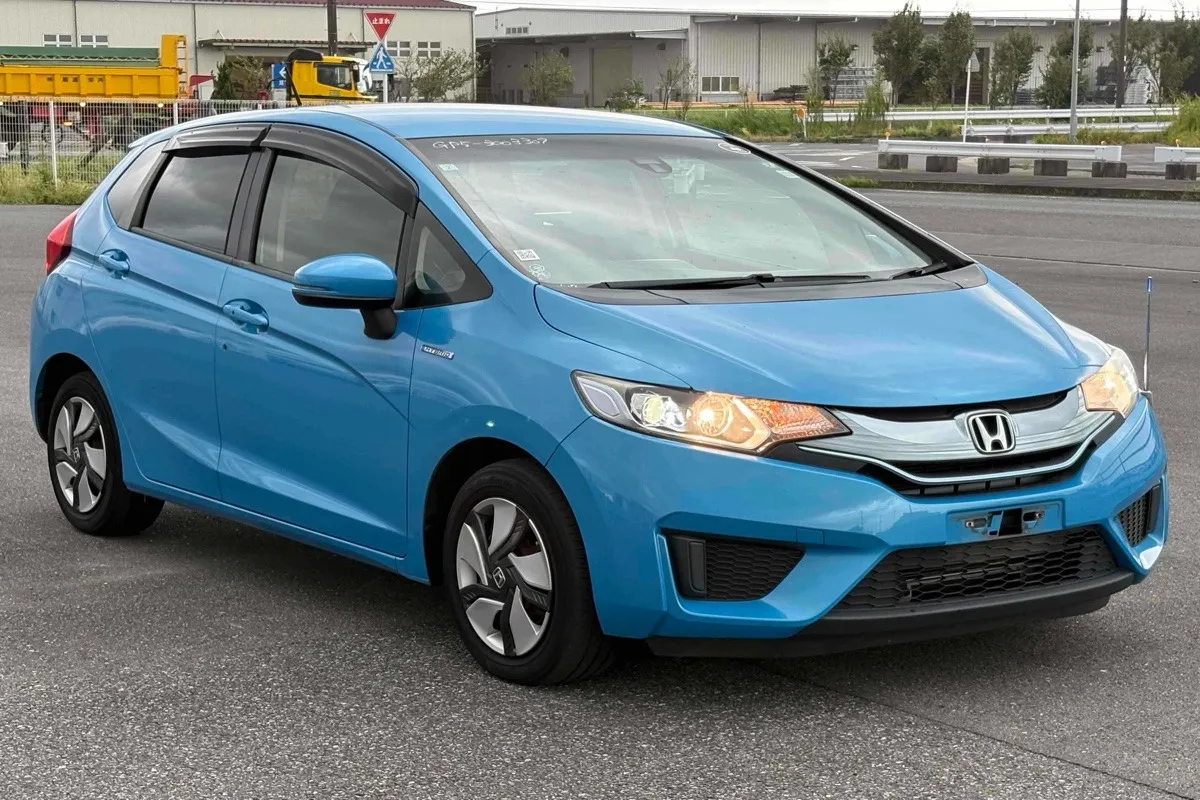 2013 Honda Fit HYBRID L PACKAGE