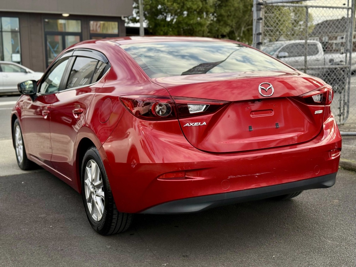 2014 Mazda Axela Carousel 4