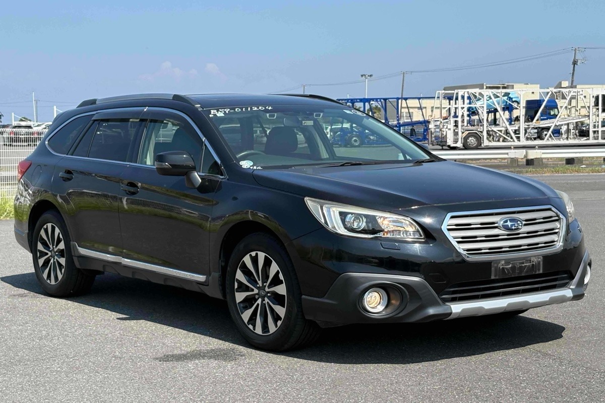 2015 Subaru Outback LIMITED  Carousel 3