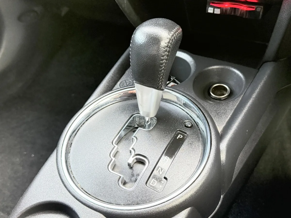 2015 Mitsubishi RVR G Package Carousel 8