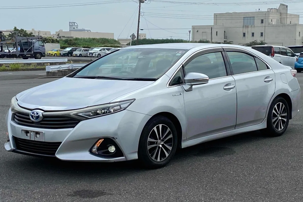 2013 Toyota Sai Carousel 6