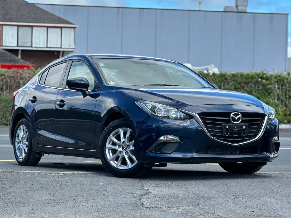 2014 Mazda Axela Skyactiv