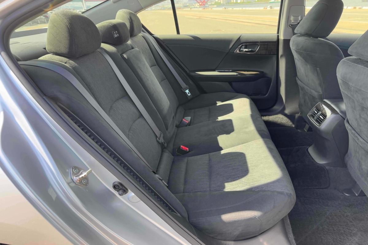 2015 Honda Accord HYBRID LX Carousel 9