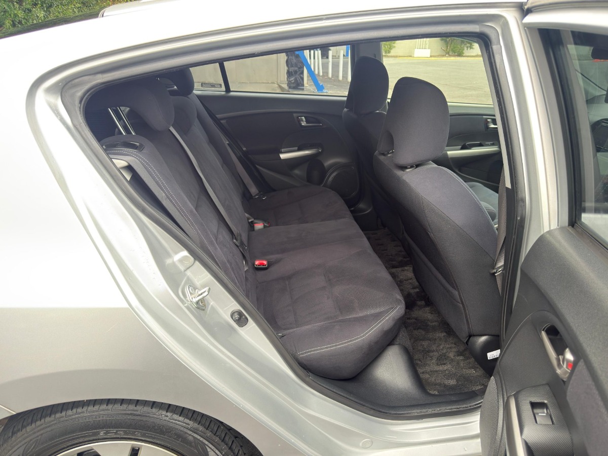 2013 Honda Insight HYBRID Carousel 6