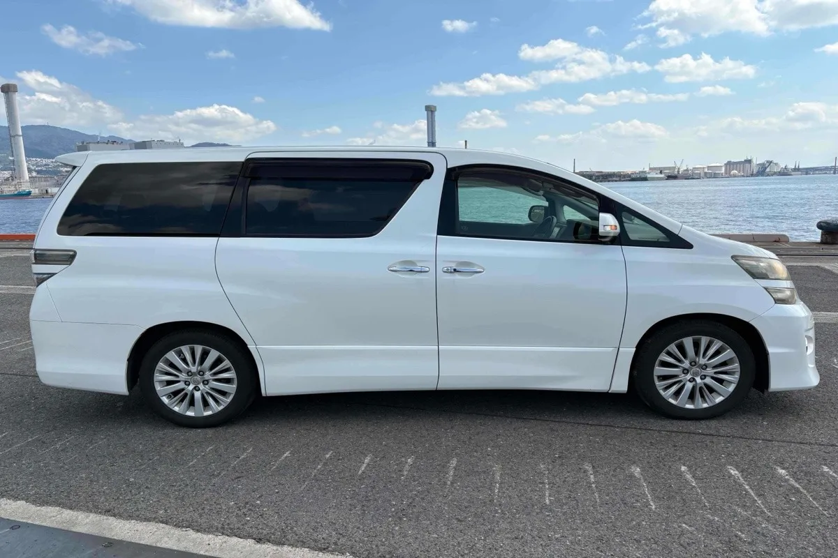 2012 Toyota Vellfire 2.4Z *8-Seater* Carousel 5