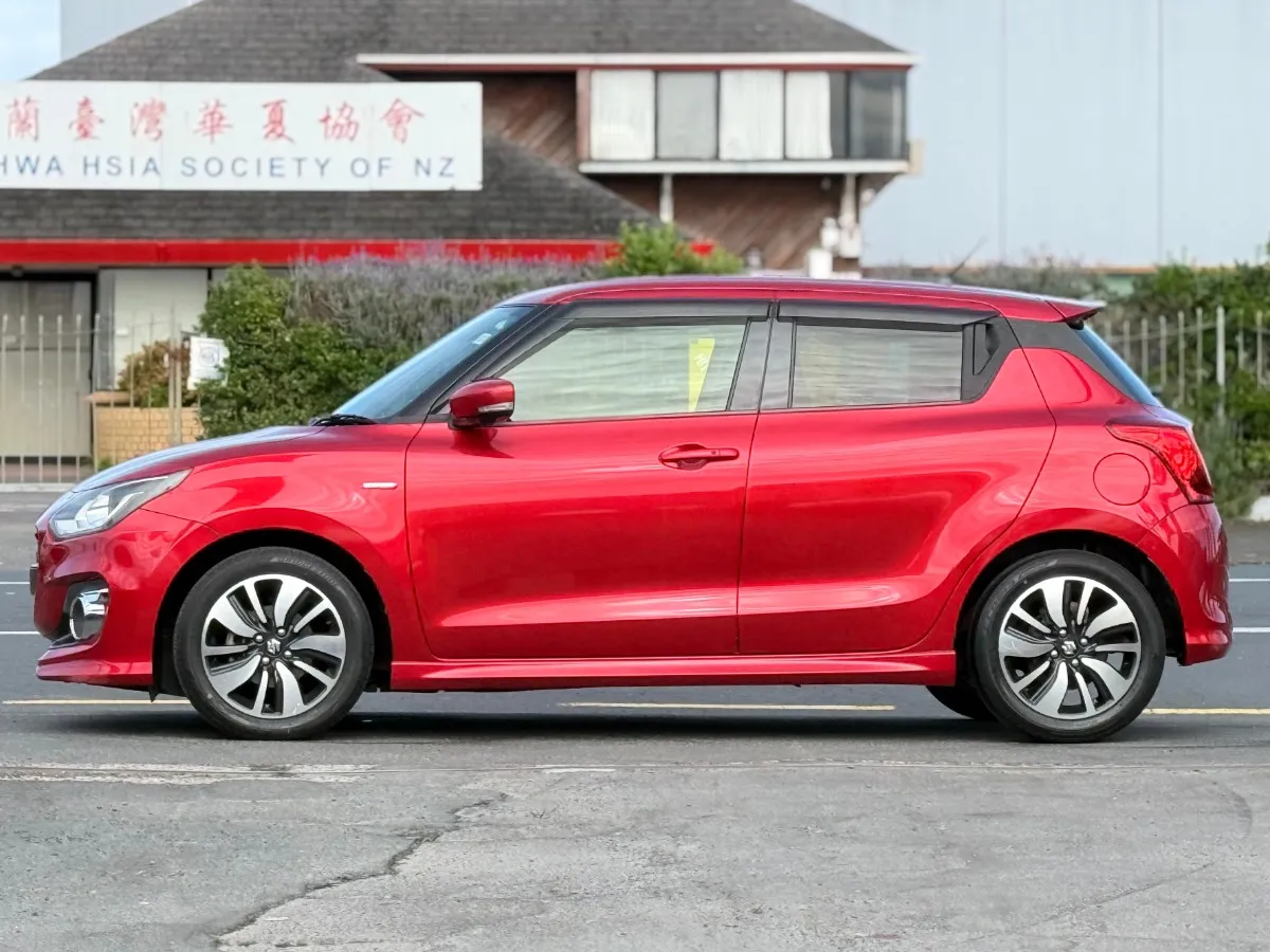 2017 Suzuki Swift Carousel 3
