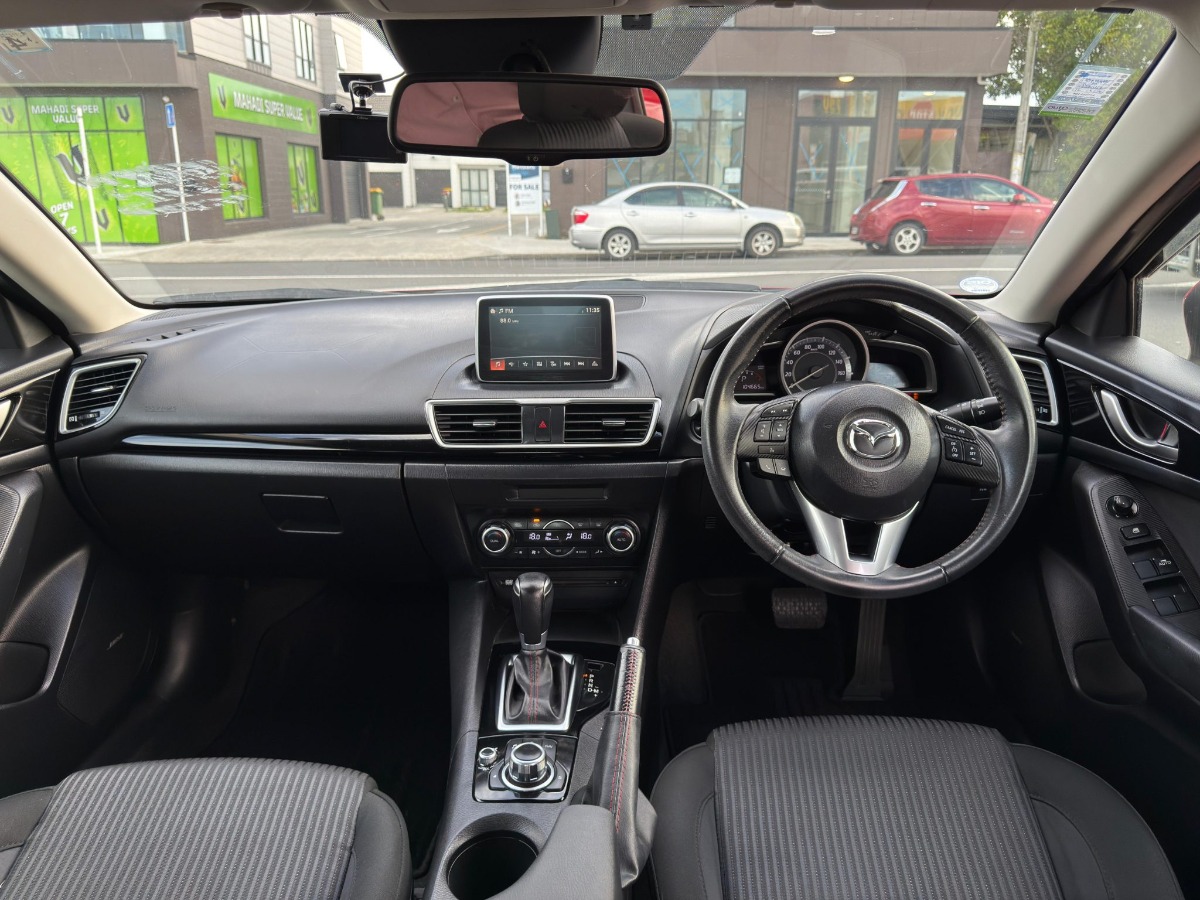 2014 Mazda Axela Carousel 2