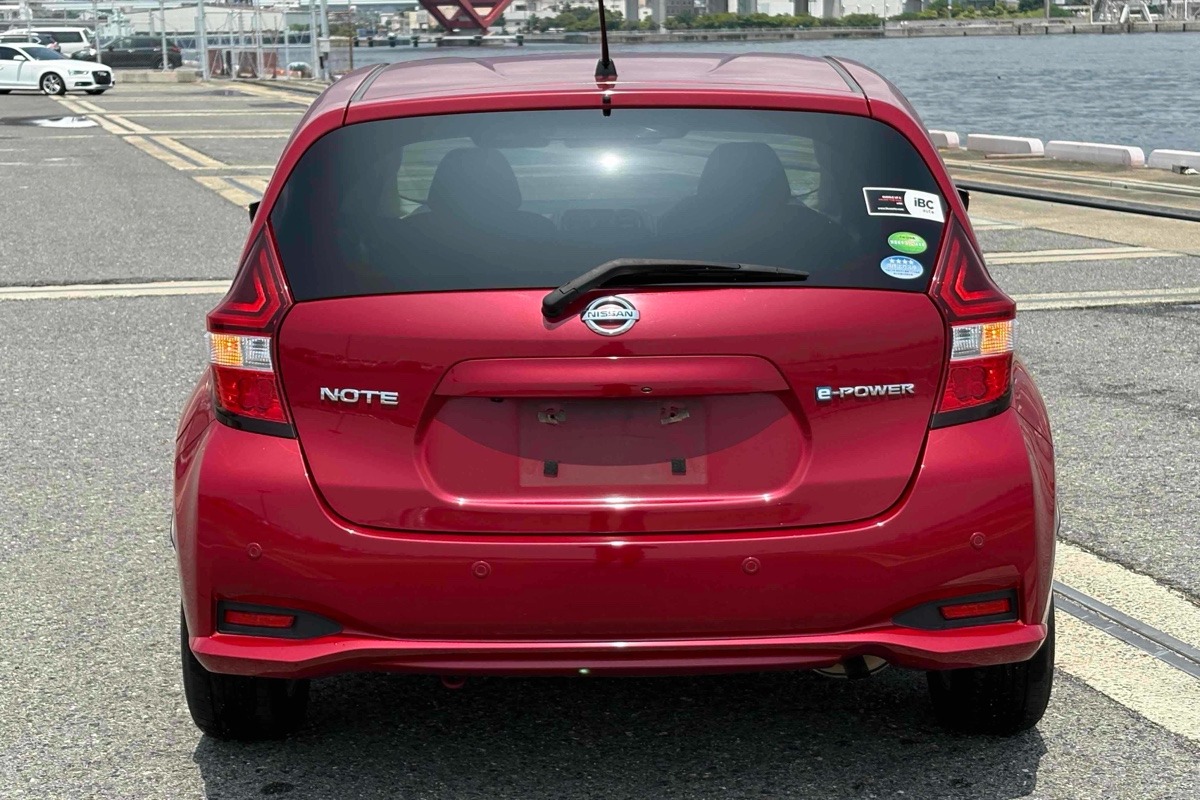2017 Nissan Note E-POWER X