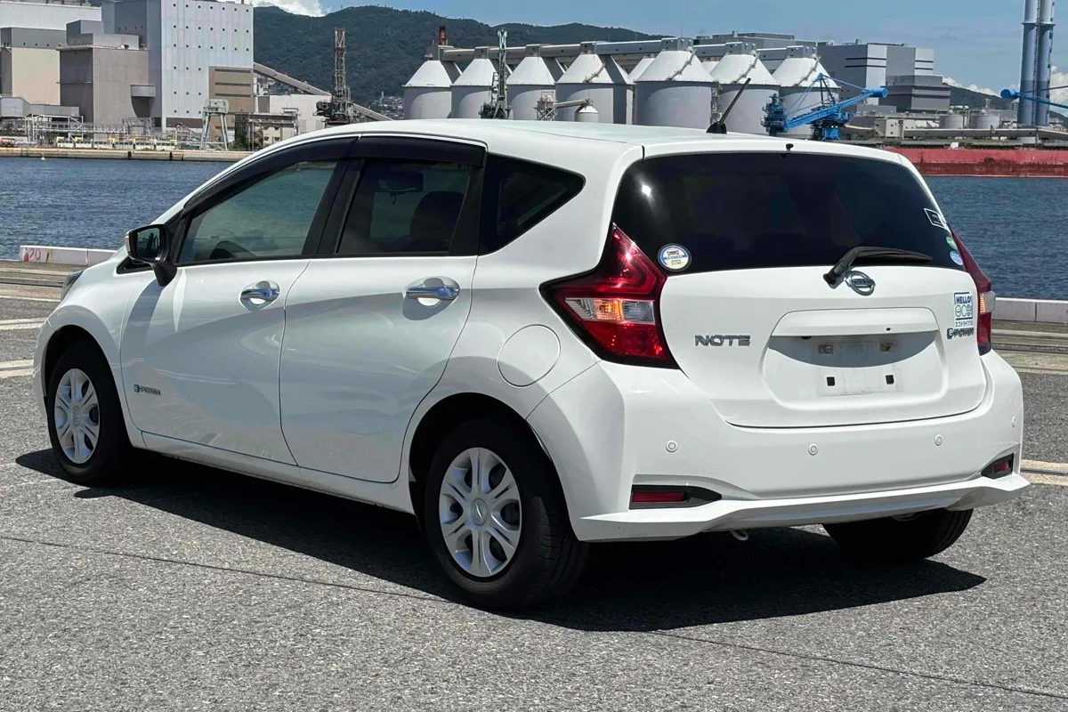 2020 Nissan Note HYBRID E-Power B Carousel 5