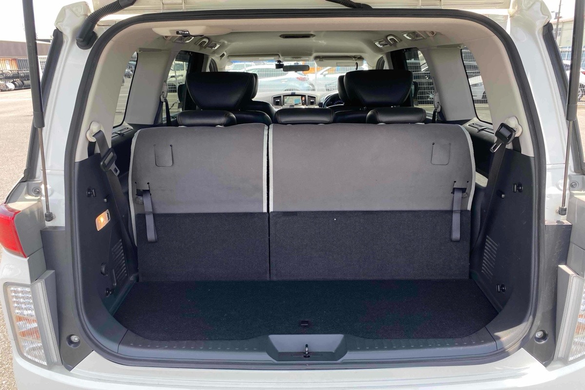 2012 Nissan Elgrand