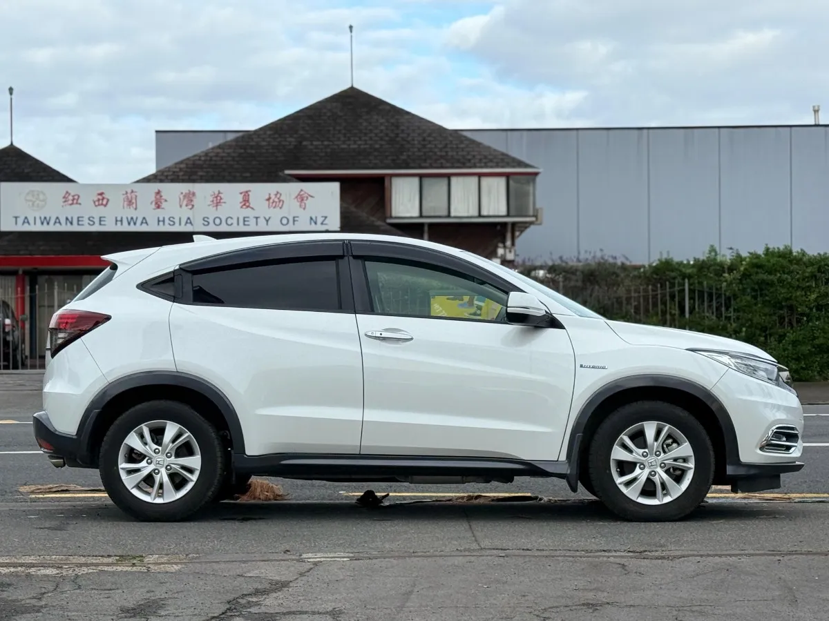 2020 Honda Vezel X Honda Sensing Carousel 2