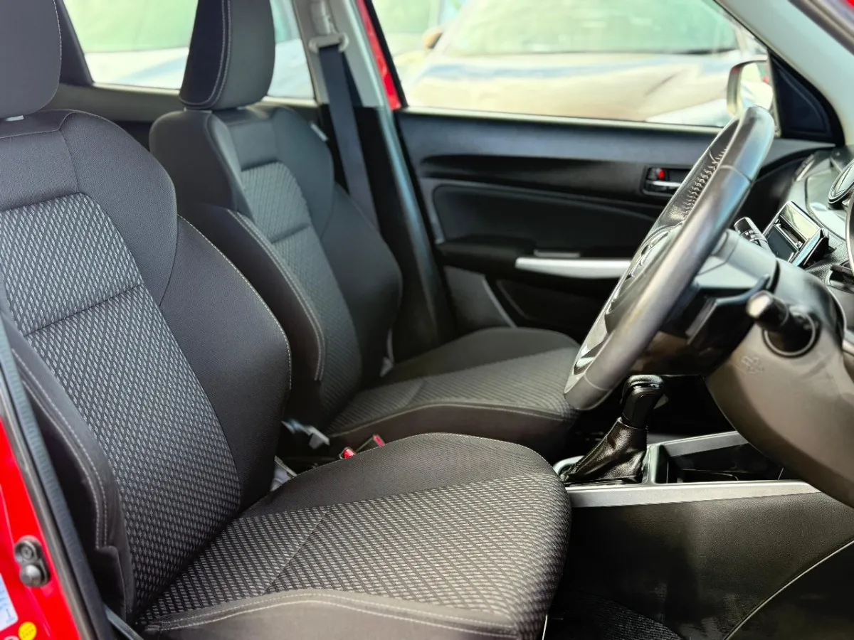 2017 Suzuki Swift Carousel 6