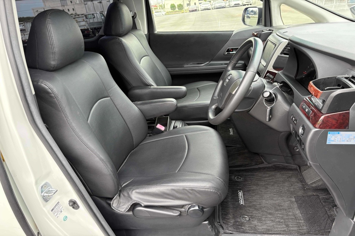 2012 Toyota Vellfire 2.4Z Carousel 9