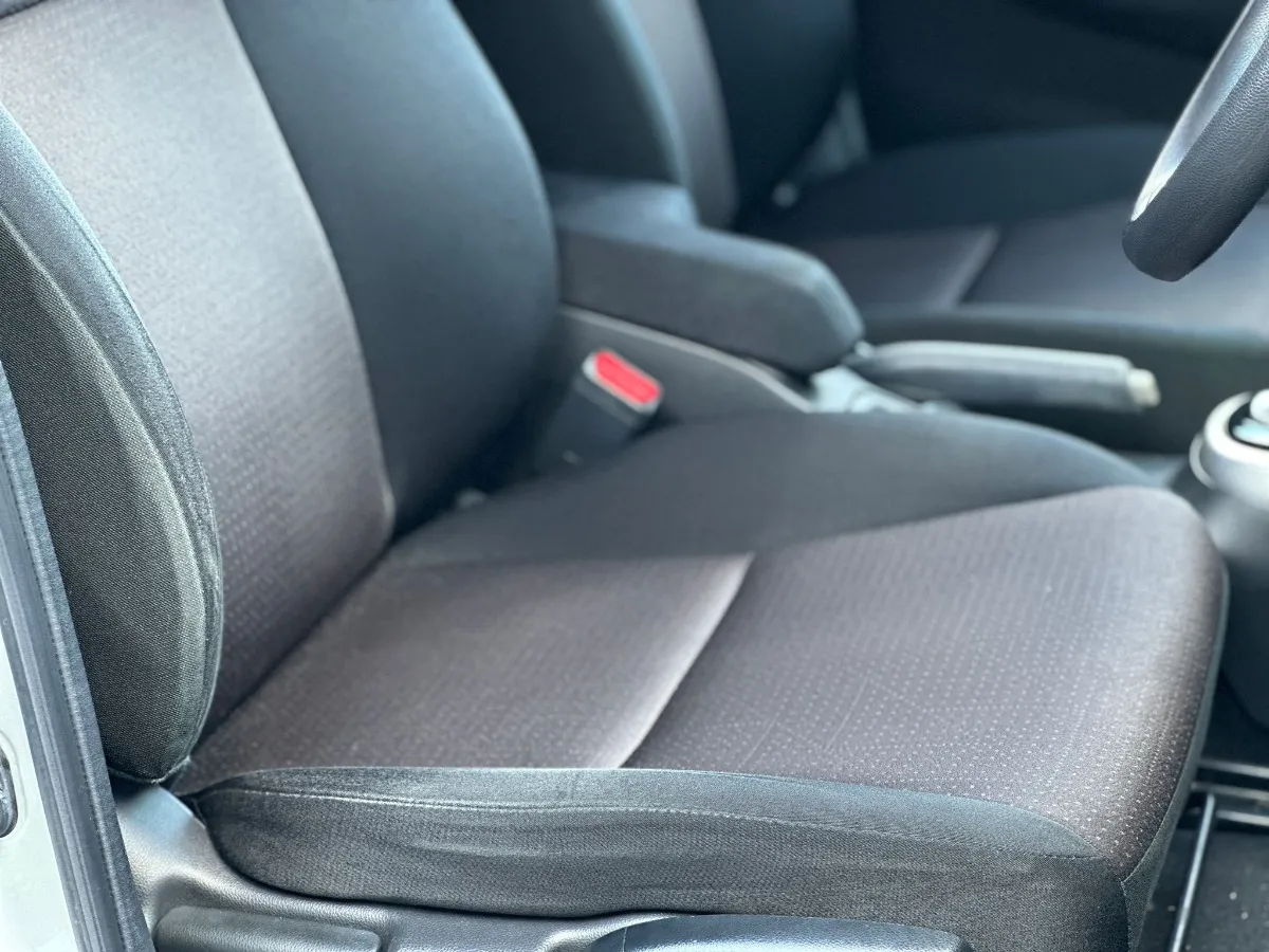2013 Honda Fit HYBRID F Carousel 5