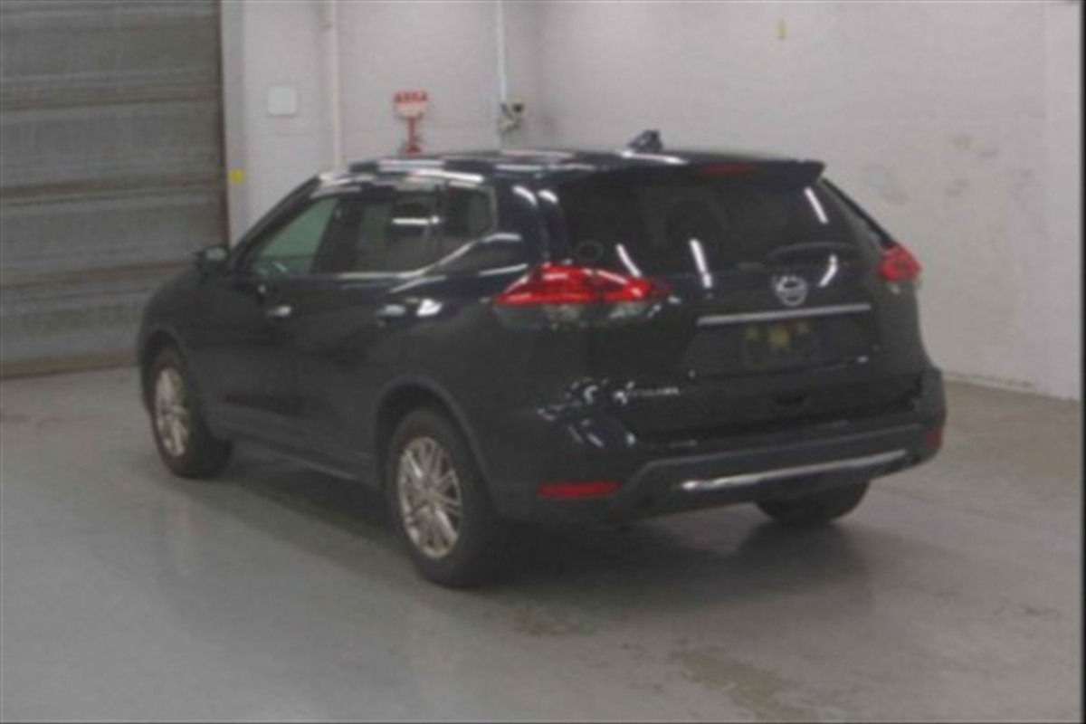2017 Nissan X-Trail 20S FACELIFT Carousel 1