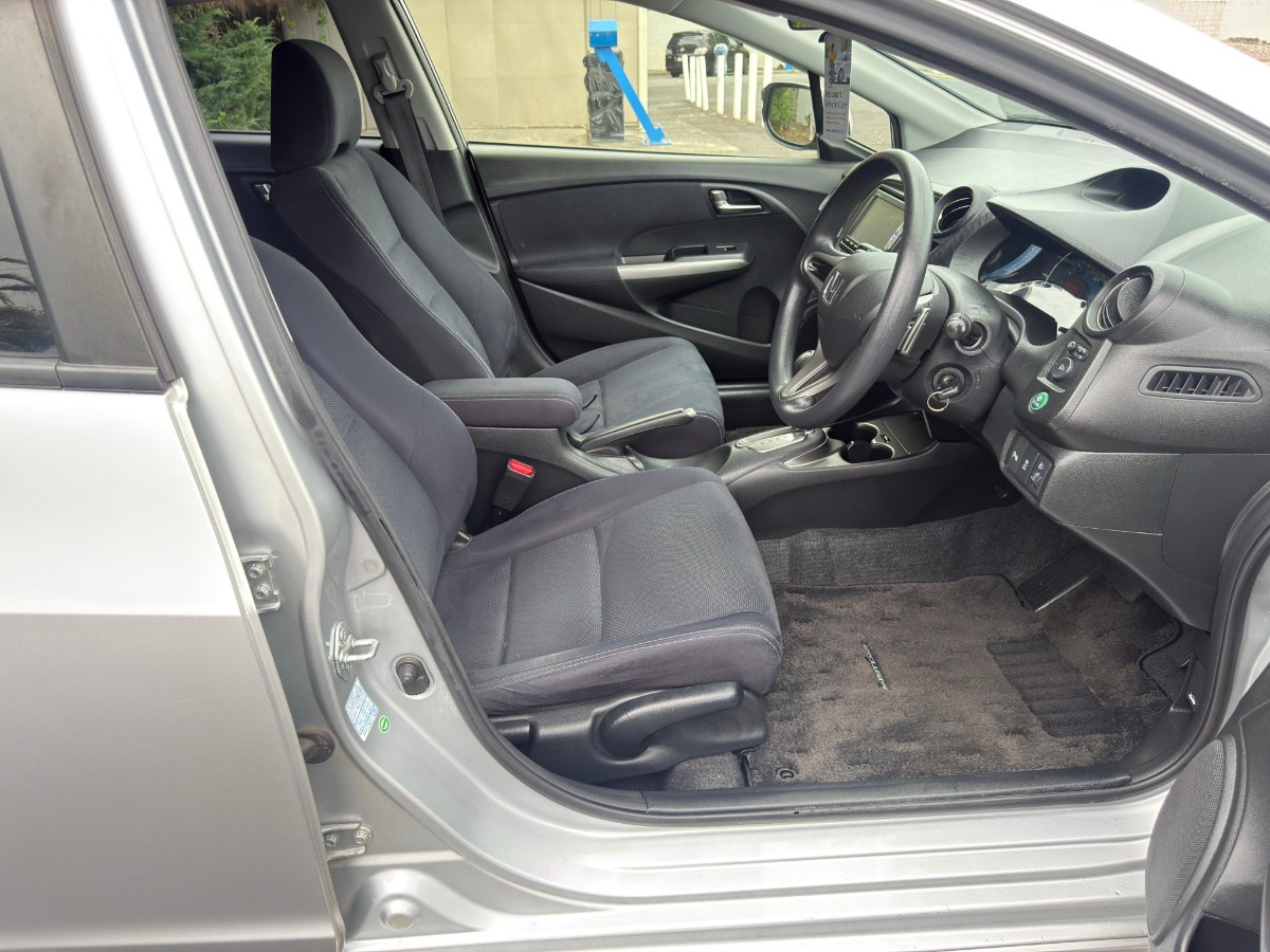 2013 Honda Insight HYBRID Carousel 5