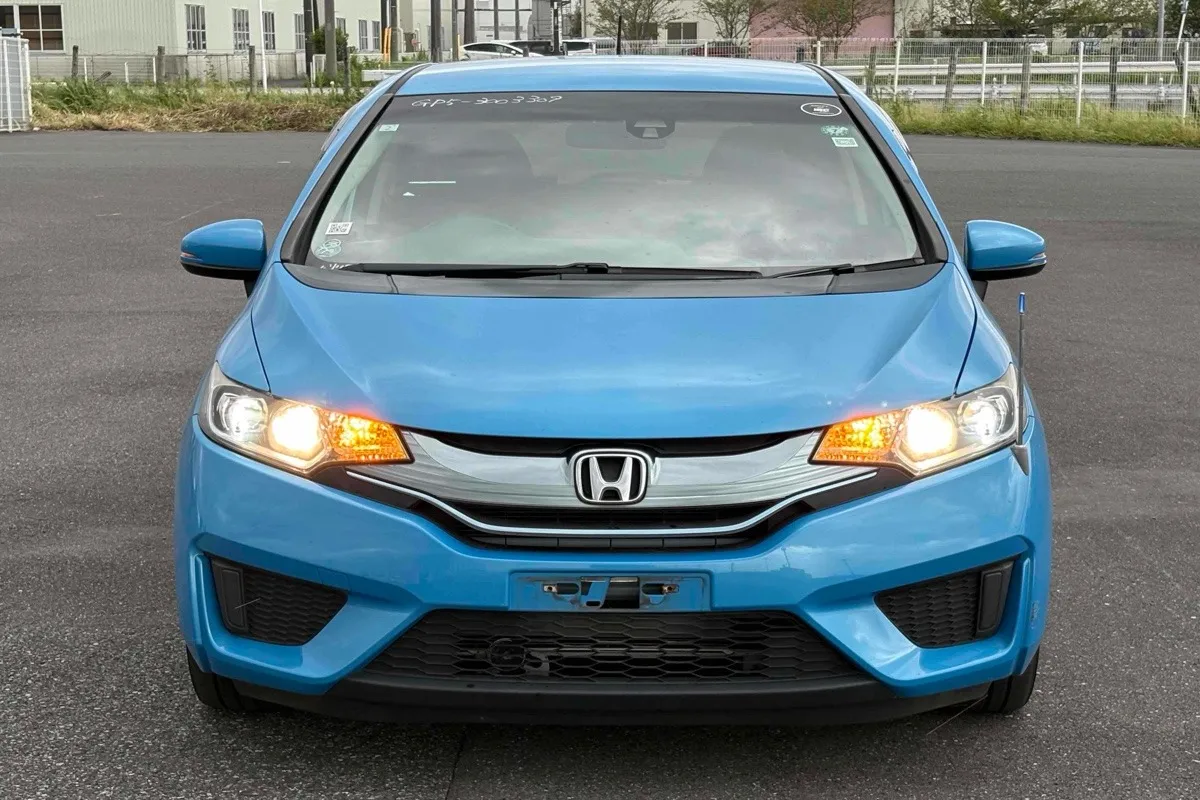 2013 Honda Fit HYBRID L PACKAGE Carousel 1