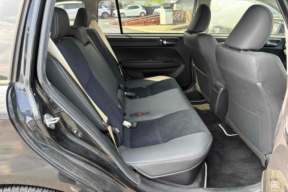2014 Toyota Corolla Carousel 8