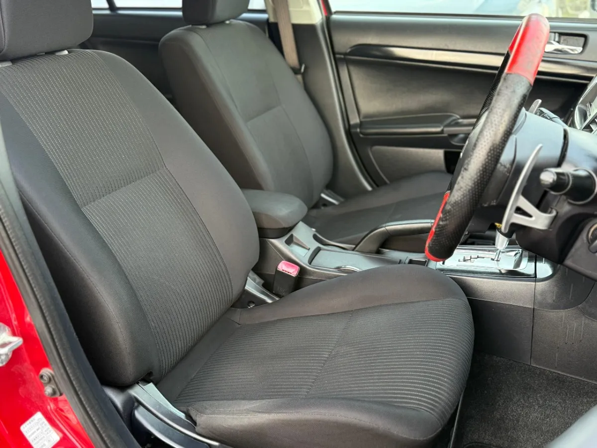 2014 Mitsubishi Galant  Carousel 8