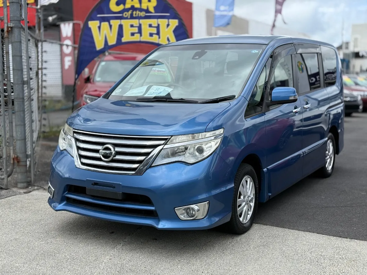 2016 Nissan Serena Highway Star Carousel 2