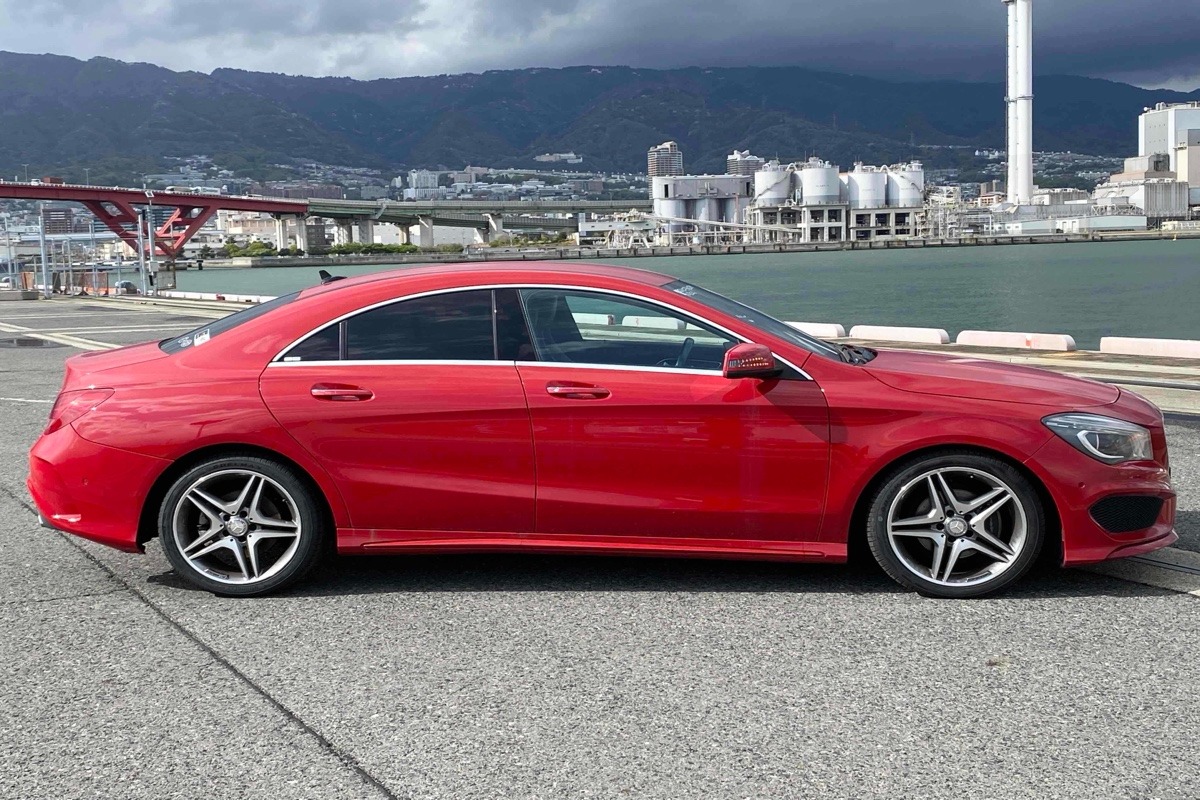 2015 Mercedes-Benz CLA 180  Carousel 1