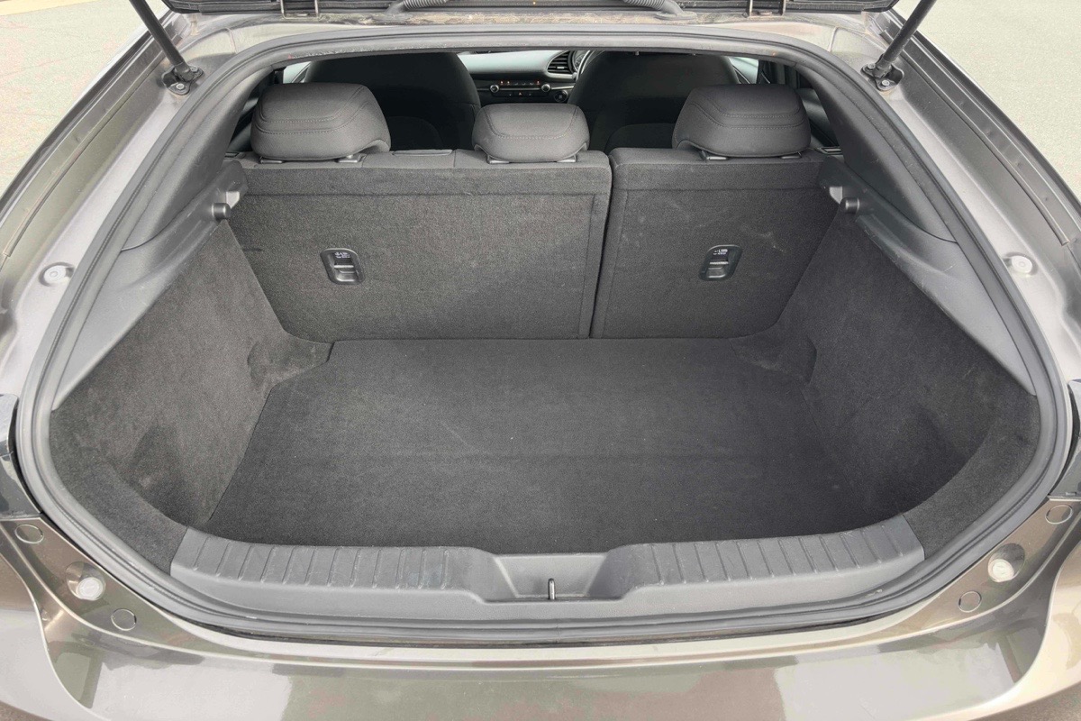 2021 Mazda 3  Carousel 6