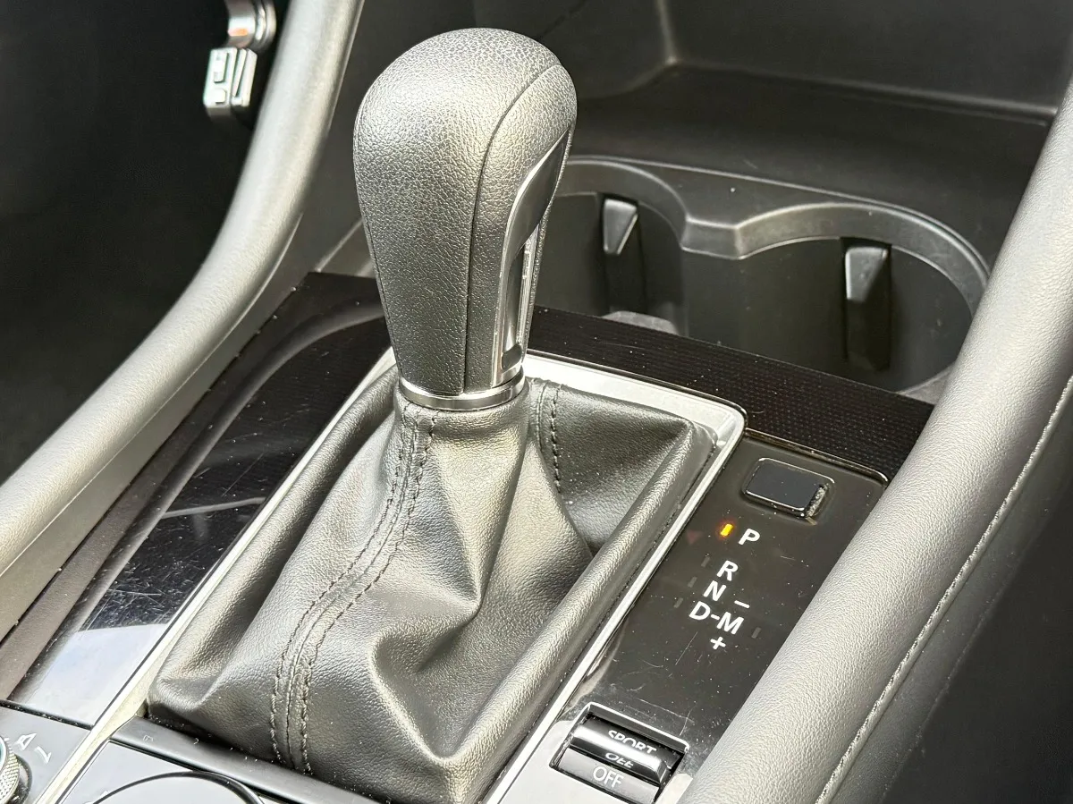 2021 Mazda 3  Carousel 9