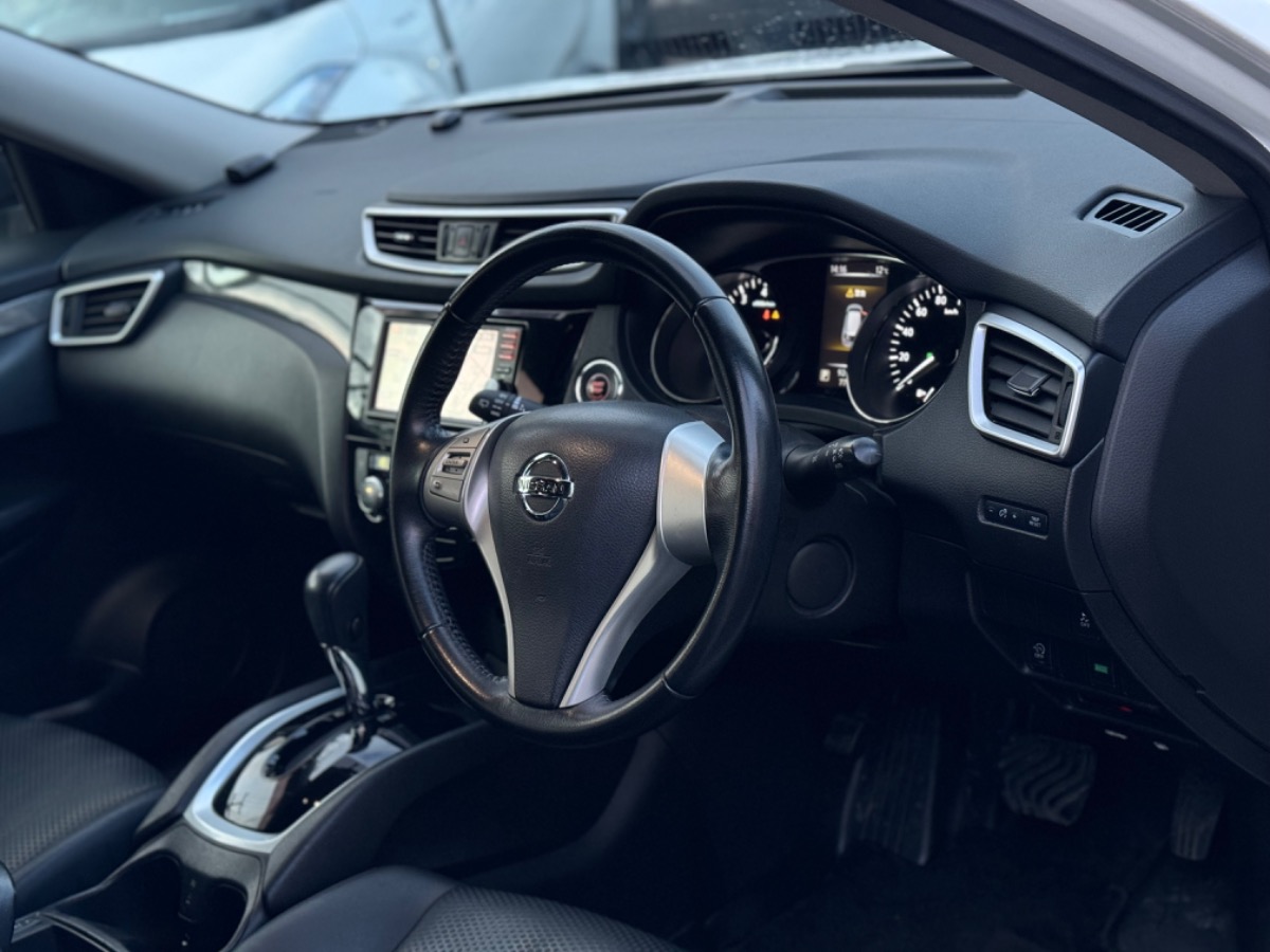 2014 Nissan X-Trail 20X7-Seater Carousel 1