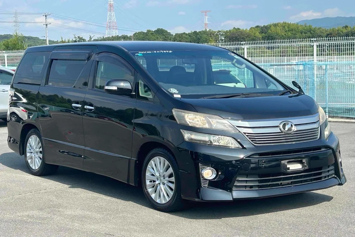 2012 Toyota Vellfire 2.4Z 8-Seater