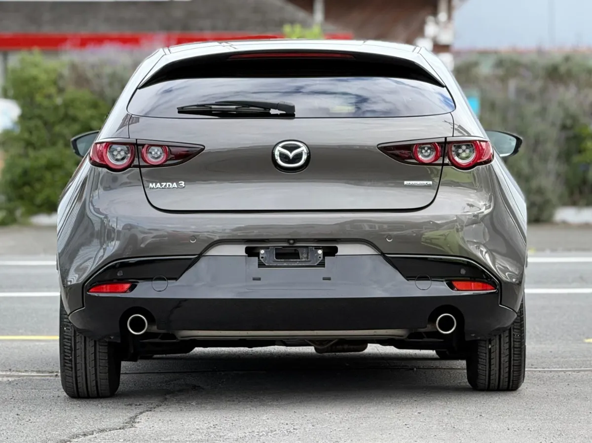 2021 Mazda 3  Carousel 4