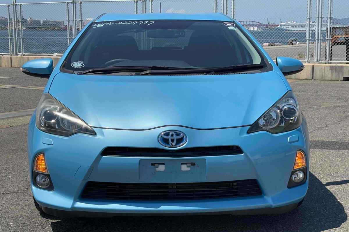 2013 Toyota Aqua Carousel 7