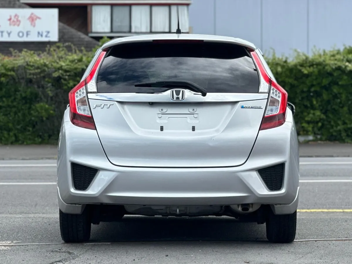 2013 Honda Fit HYBRID F Carousel 2