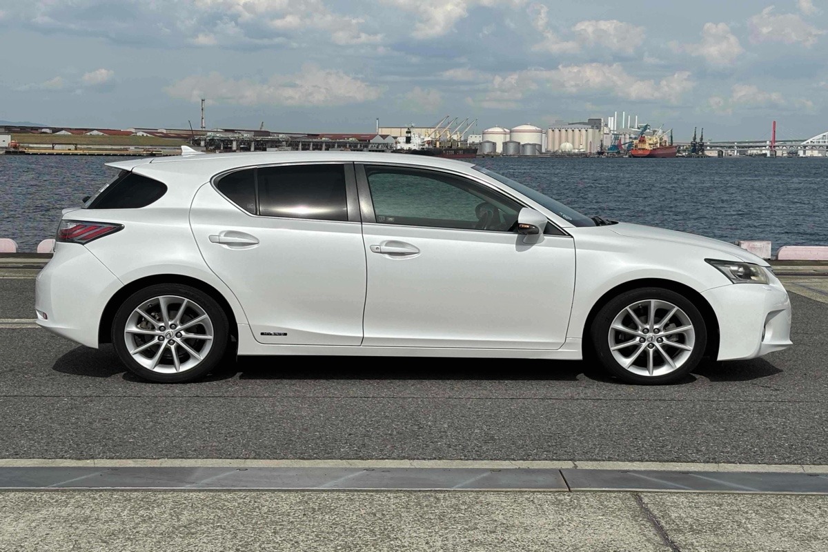 2012 Lexus CT 200h HYBRID Carousel 9