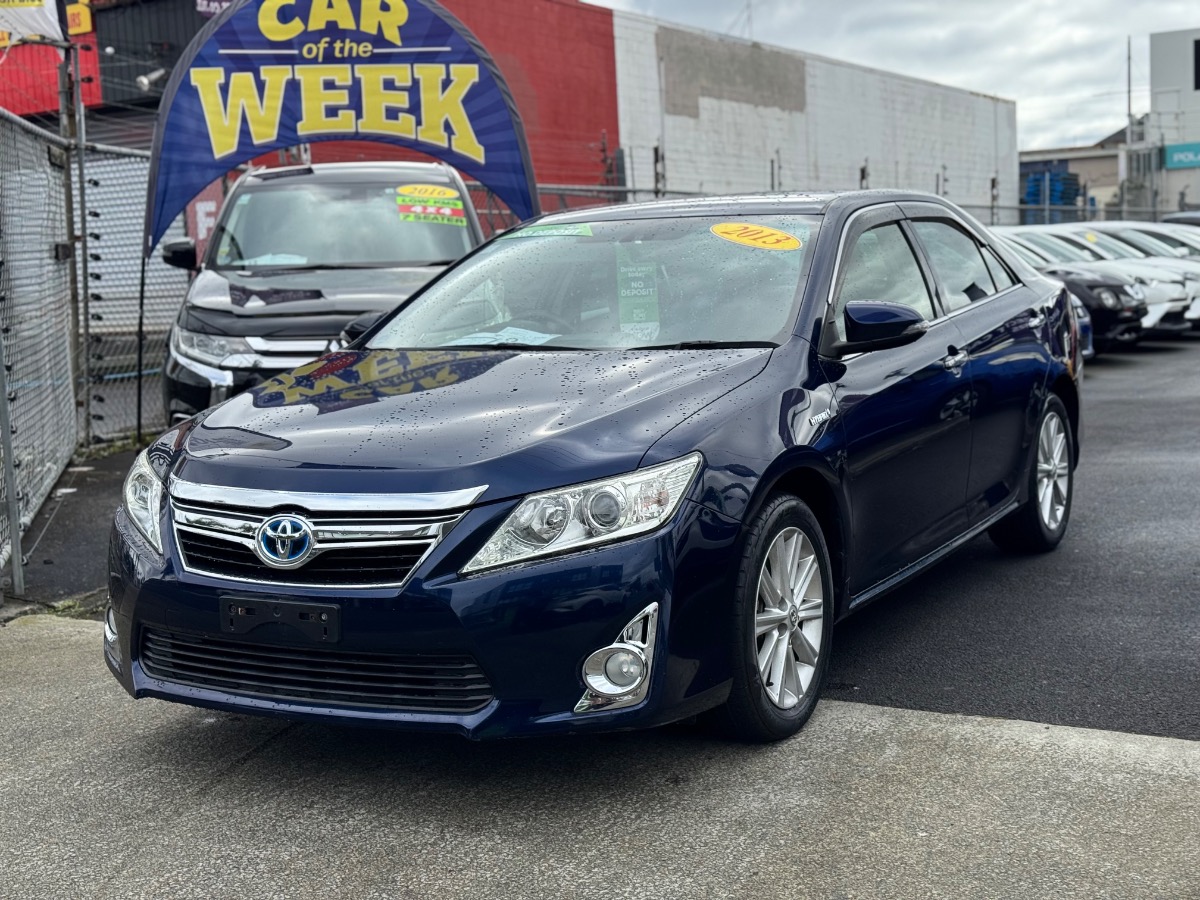 2013 Toyota Camry HYBRID G PACKAGE Carousel 1