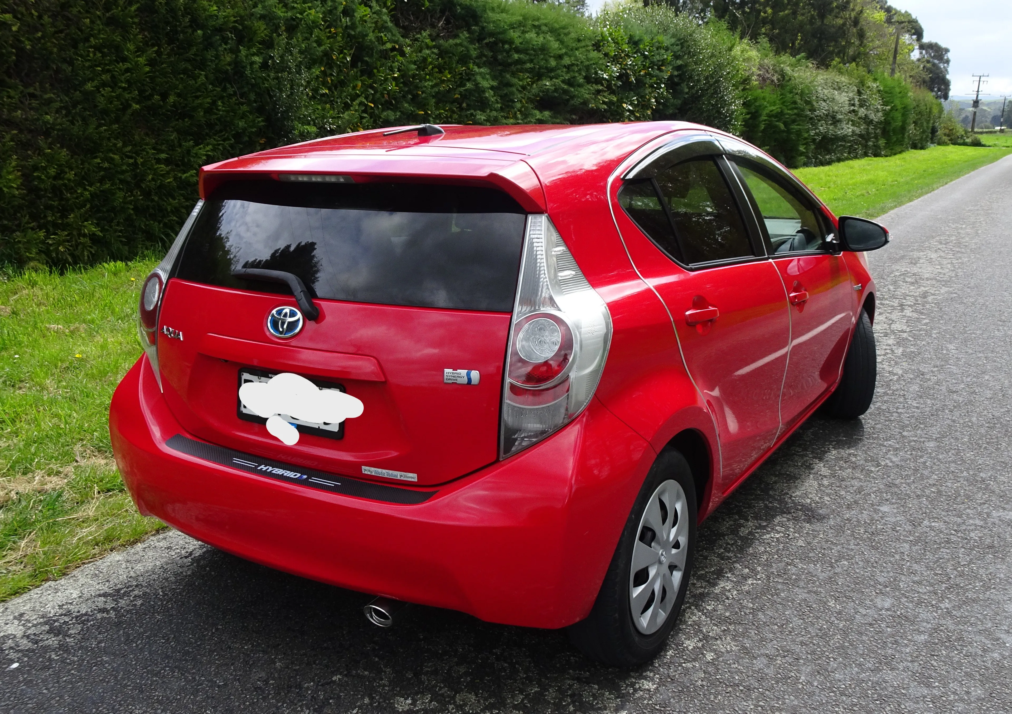 2013 Toyota Aqua Push Button start Carousel 4
