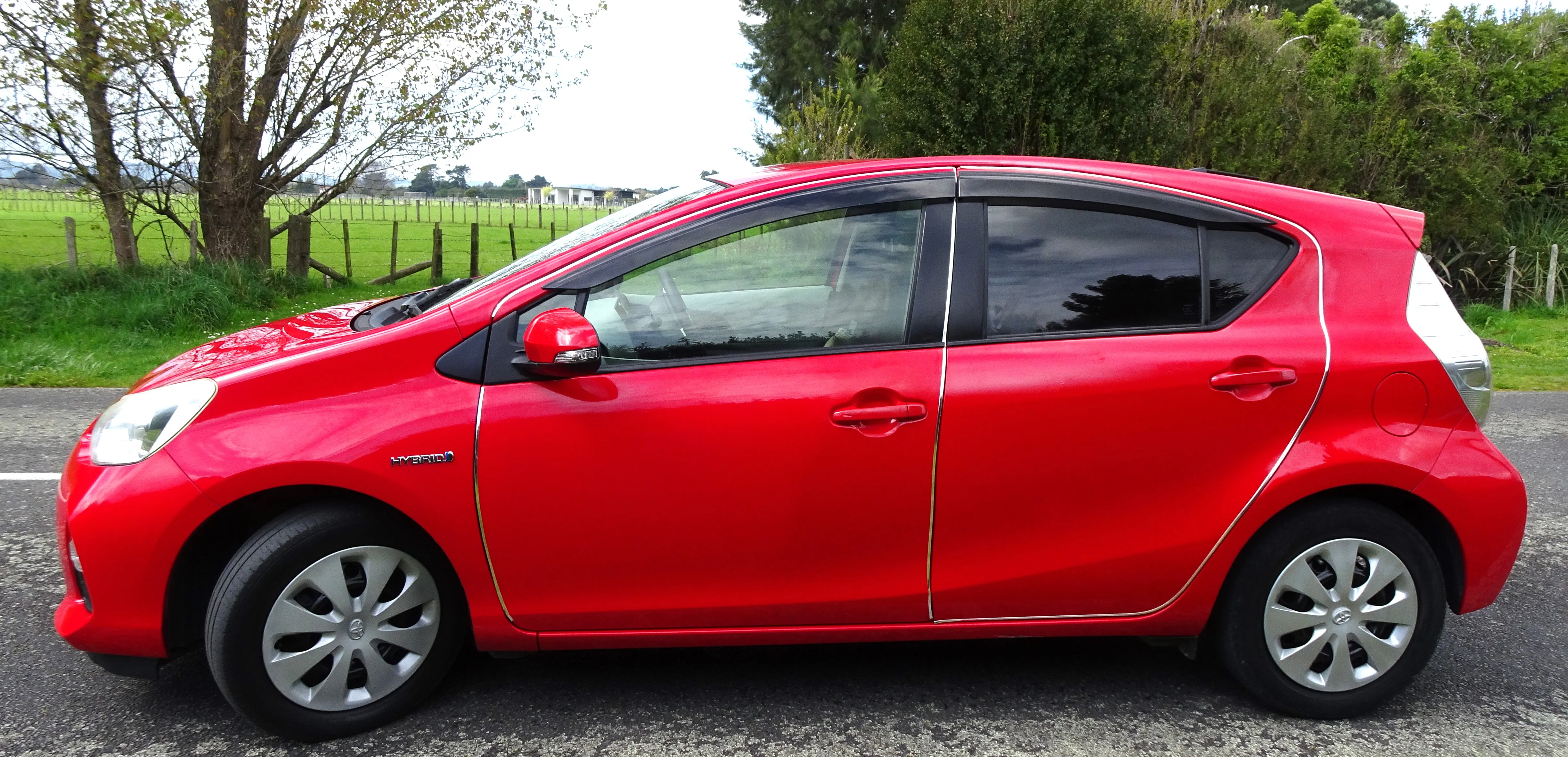 2013 Toyota Aqua Push Button start Carousel 2