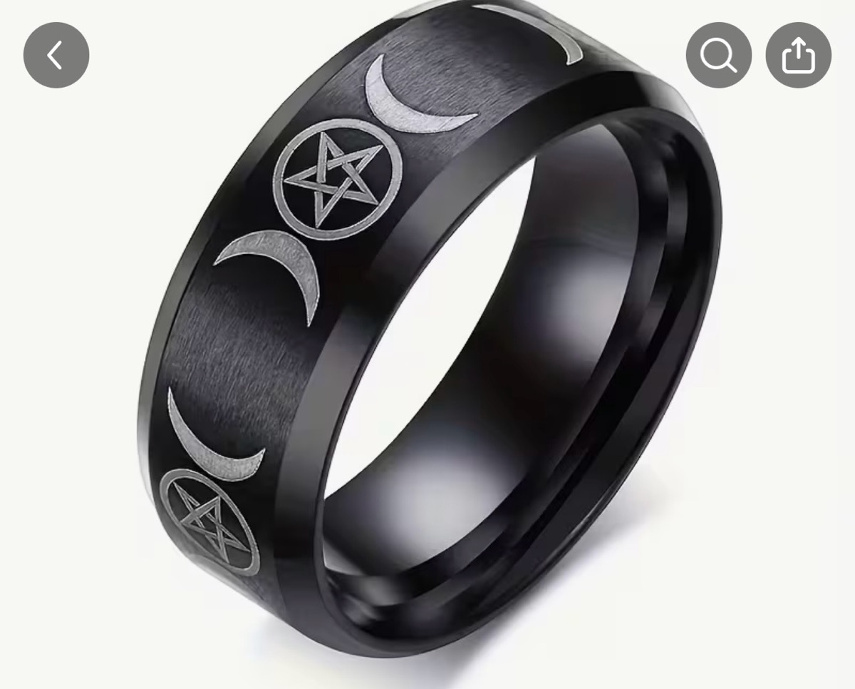 Men’s black ring size 11