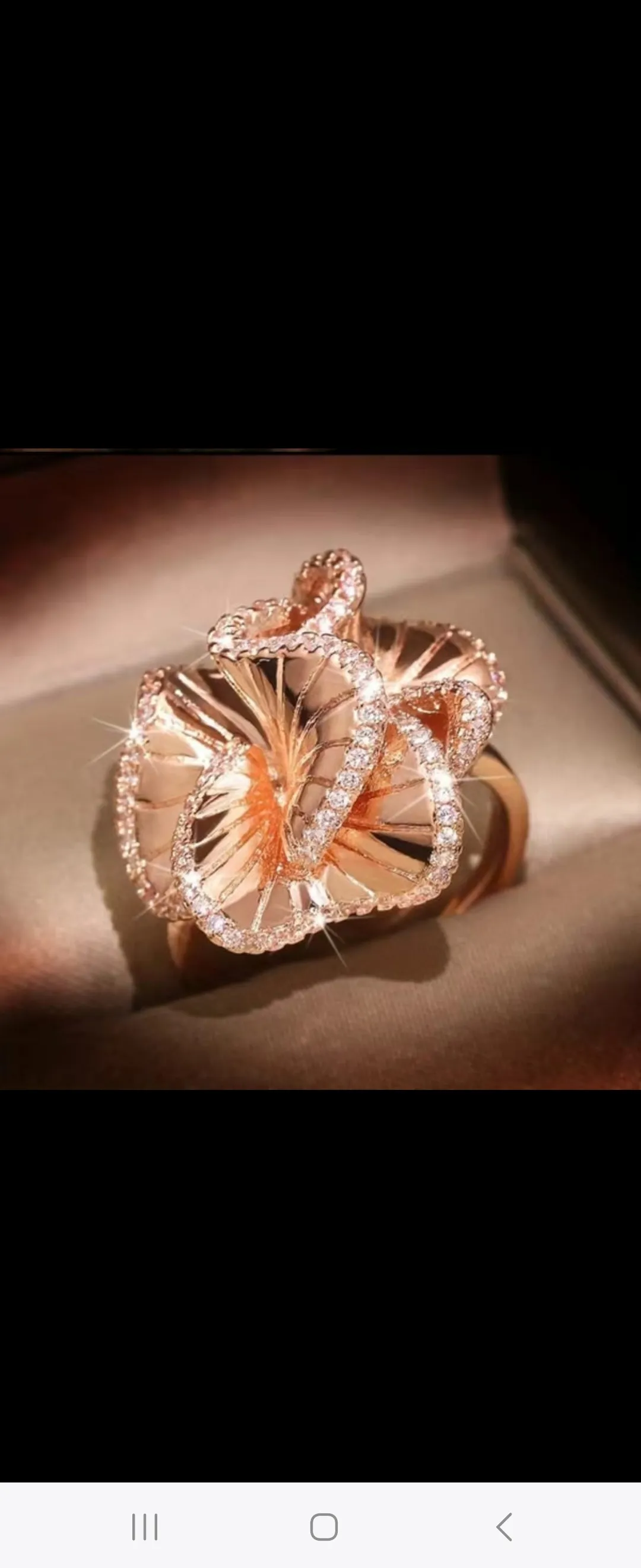 Beautiful design ring size 9 (clearance)! Carousel 1