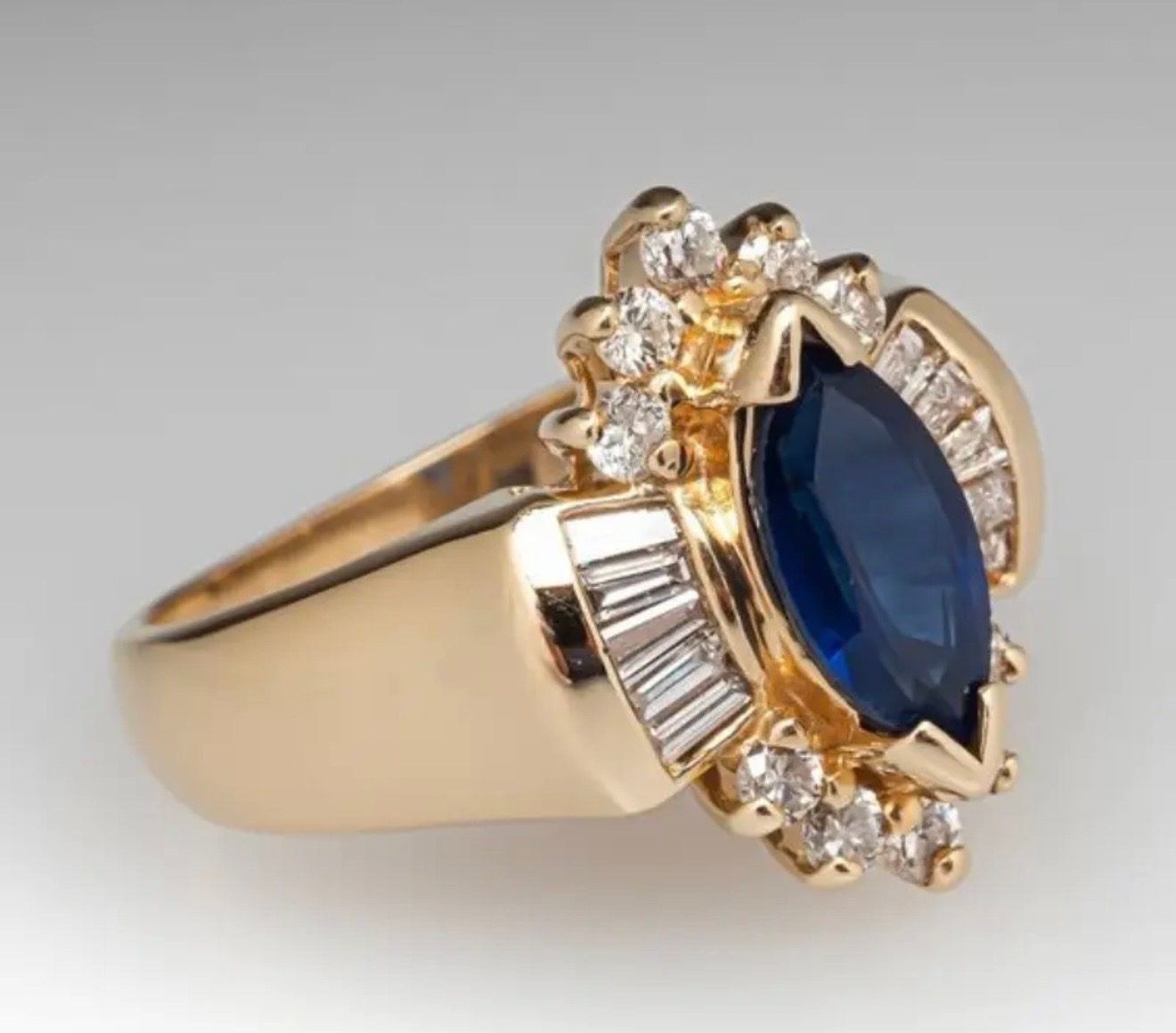 Exquisite gold plated ring size 9 Carousel 2