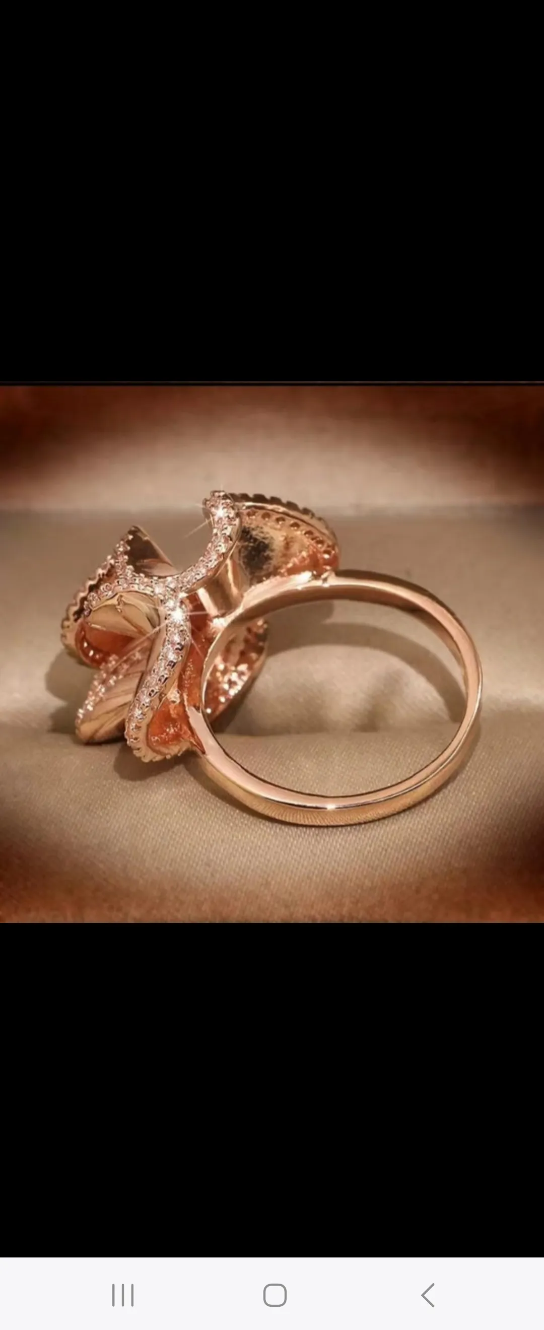 Beautiful design ring size 9 (clearance)! Carousel 3