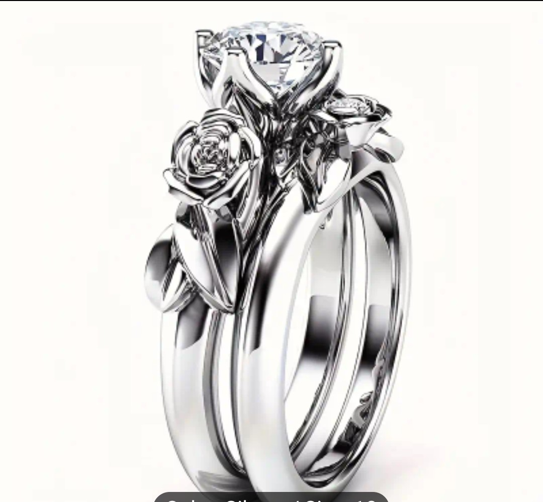 Very sweet 2pce ring set size 10 (clearance) Carousel 1