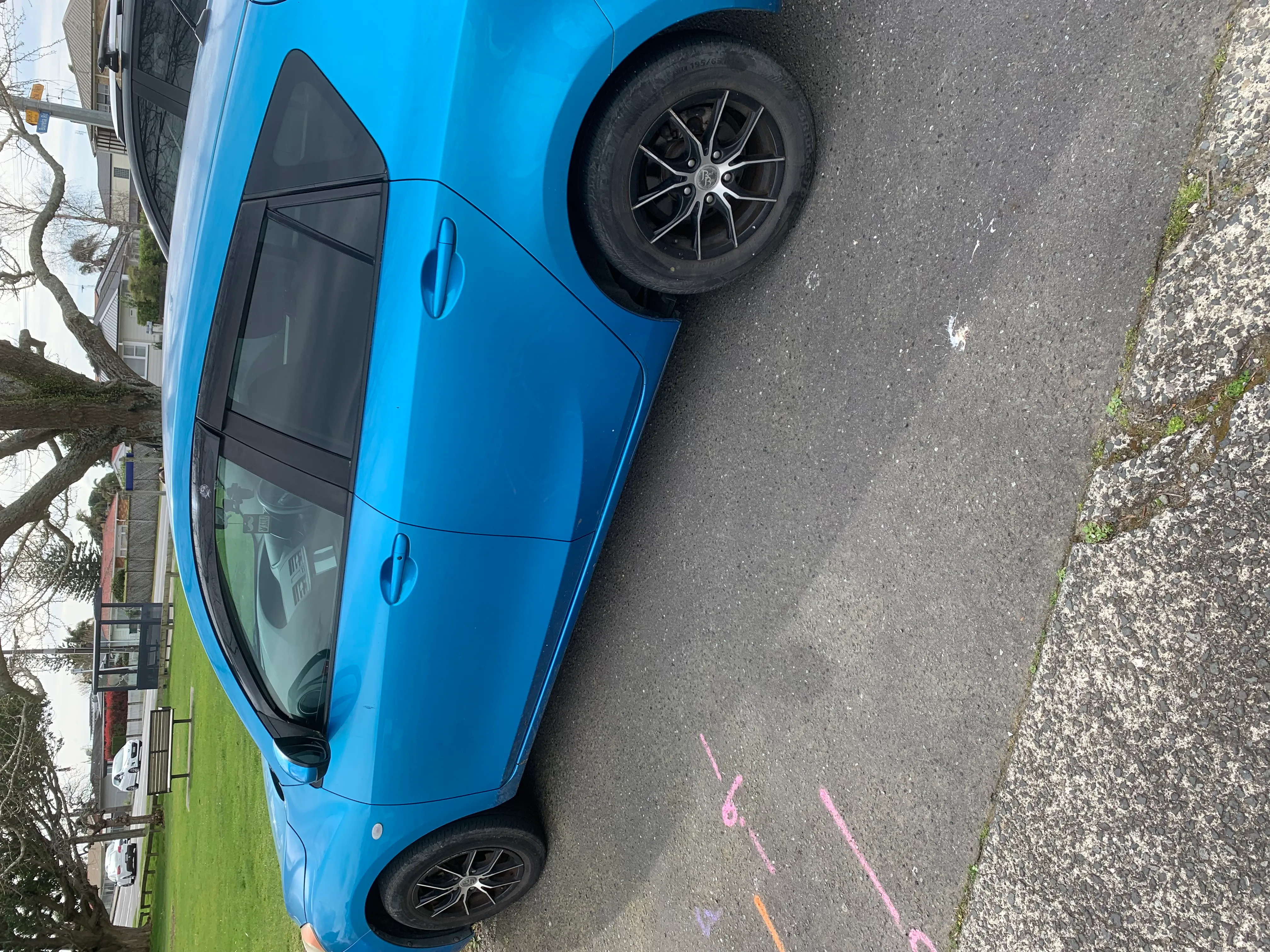 Mazda Axela Carousel 7