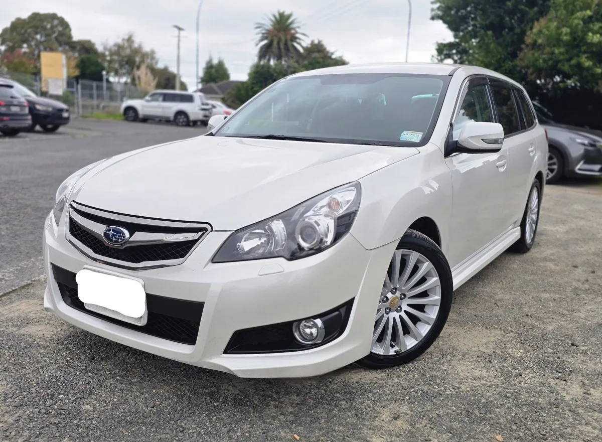 2009 Subaru Legacy Carousel 7